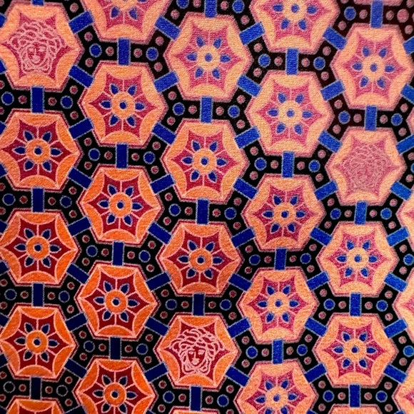 Versace Tie - Picture 1 of 3